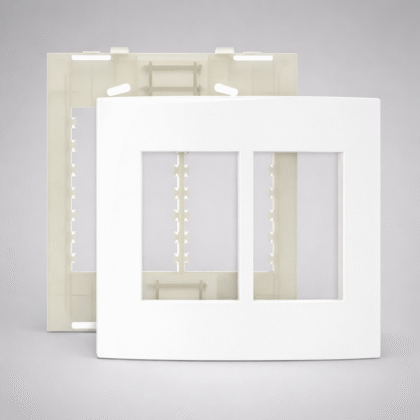 Conjunto Placa 4x4 6 Postos Horiz Branca - Margirius